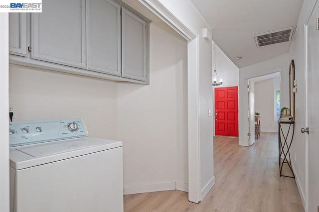 10 Fig Leaf Ct, Sacramento, CA 95838