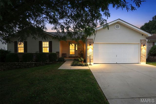 4222 NW Point Drive, House Springs, MO 63051