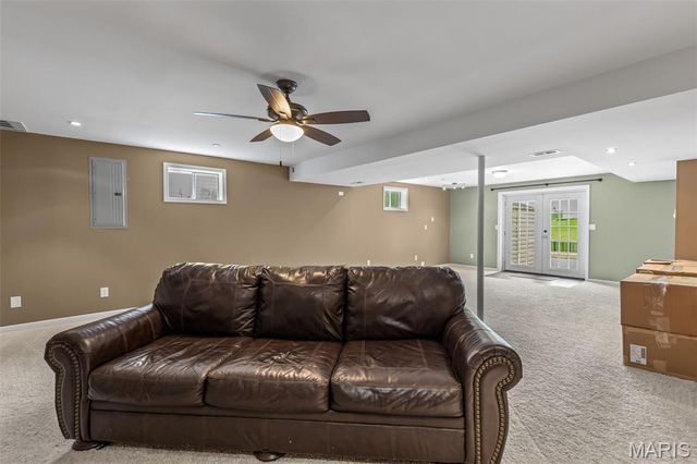 4222 NW Point Drive, House Springs, MO 63051