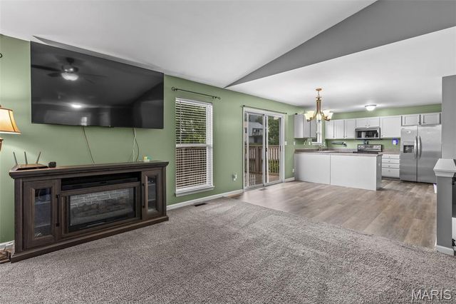 4222 NW Point Drive, House Springs, MO 63051