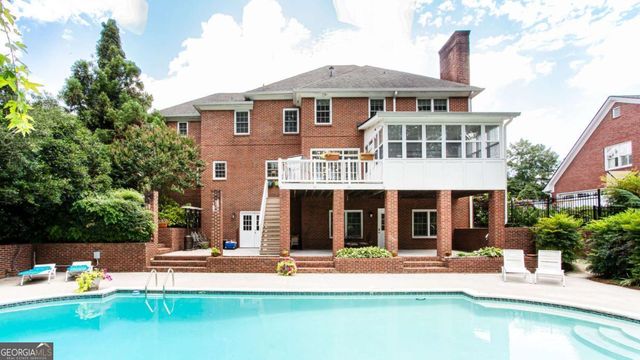 2651 Brentford Lane, Snellville, GA 30078