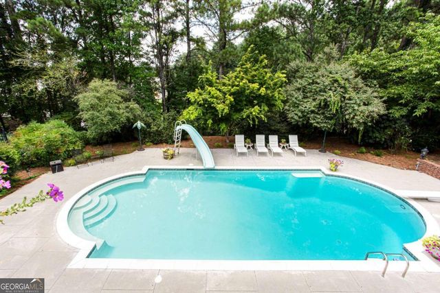 2651 Brentford Lane, Snellville, GA 30078