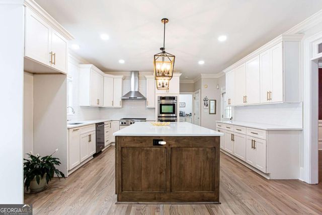 2651 Brentford Lane, Snellville, GA 30078