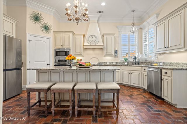 394 Fly Away Court, Biloxi, MS 39531