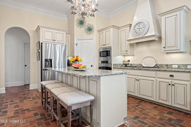 394 Fly Away Court, Biloxi, MS 39531