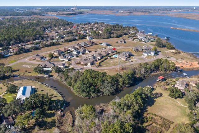 394 Fly Away Court, Biloxi, MS 39531