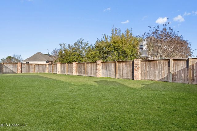 394 Fly Away Court, Biloxi, MS 39531