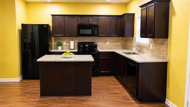 2522 Garnet Avenue, Riverdale, GA 30296