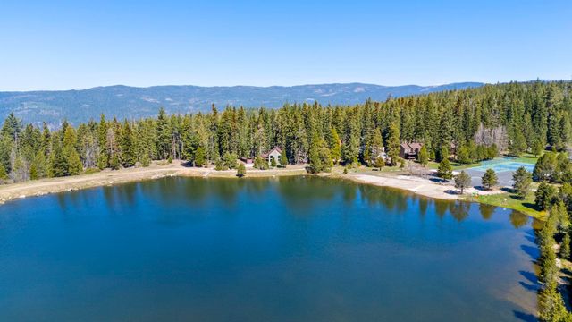 33757 Upper Leland Rd B, Pinecrest, CA 95364