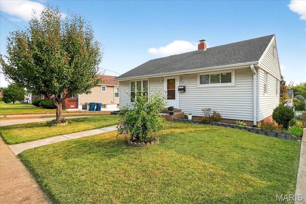 8550 Pilot Avenue, Affton, MO 63123