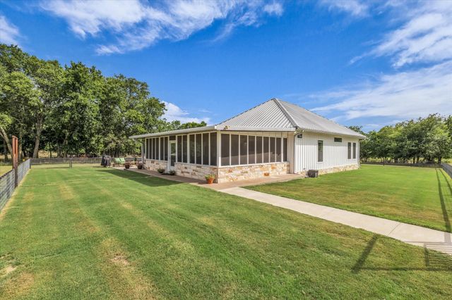 362 County Road 3230, Clifton, TX 76634