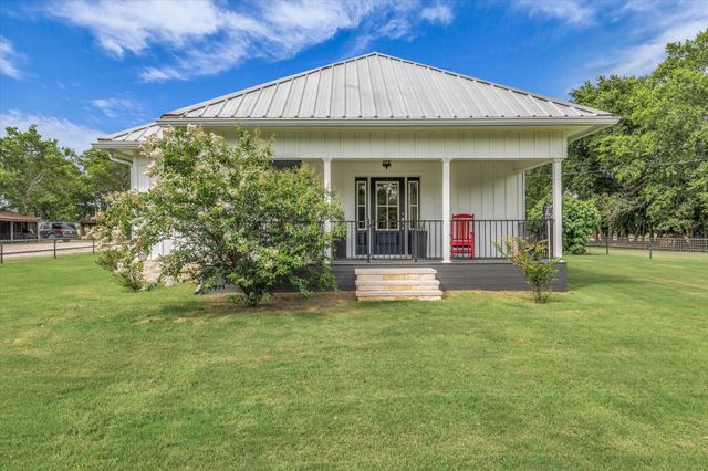 362 County Road 3230, Clifton, TX 76634