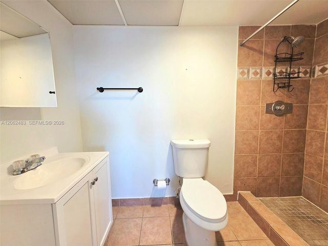 319 NE 14th Avenue 702, Hallandale Beach, FL 33009