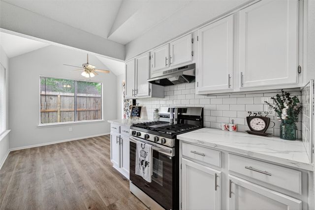 2302 Wigmaker Drive, Katy, TX 77493