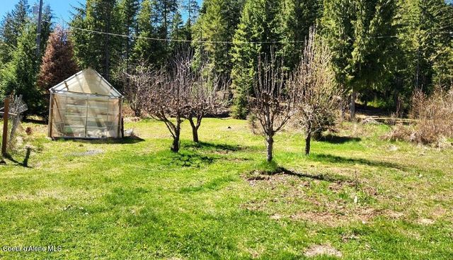 19856 B St Joe River Rd, Calder, ID 83808