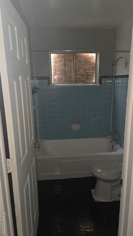 3381 Kendall Street, Detroit, MI 48238