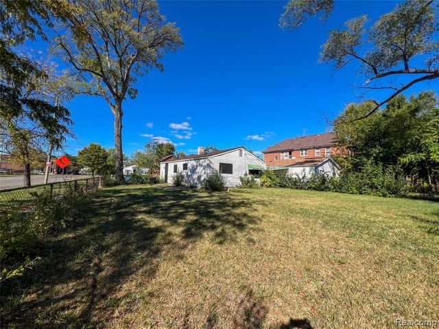 3381 Kendall Street, Detroit, MI 48238