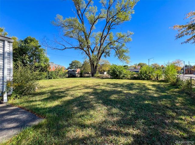 3381 Kendall Street, Detroit, MI 48238