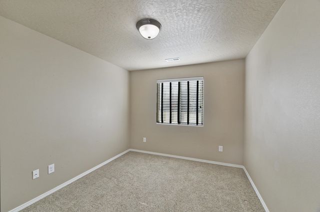 917 S Soda Rd, Spokane, WA 99224