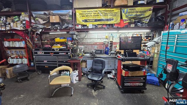 422 Monroe Street, Passaic, NJ 07055