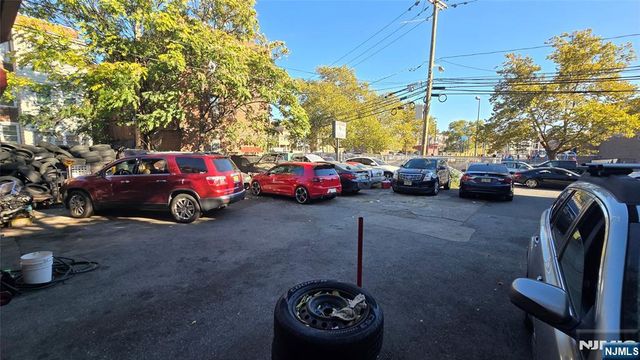 422 Monroe Street, Passaic, NJ 07055