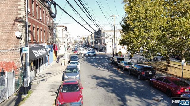 422 Monroe Street, Passaic, NJ 07055