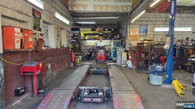 422 Monroe Street, Passaic, NJ 07055