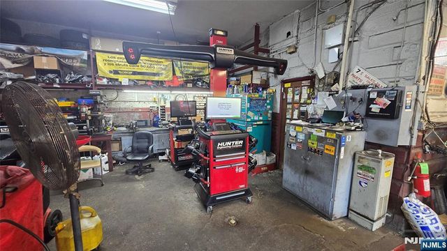 422 Monroe Street, Passaic, NJ 07055