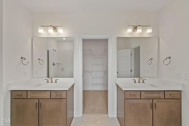 134 W Victoria Ridge Drive 22, Selma, NC 27576