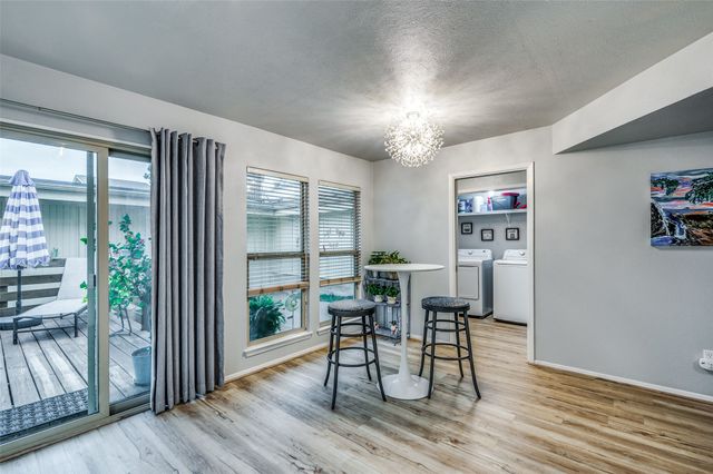 3010 Shady Knoll Lane, Bedford, TX 76021