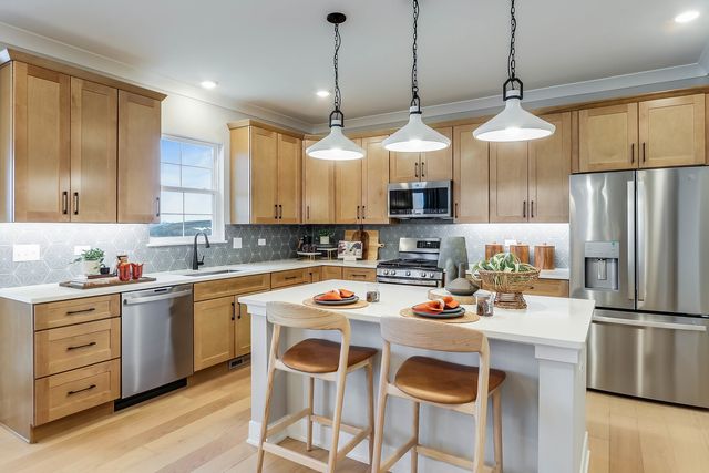 10892 Chadsey Circle, Huntley, IL 60142