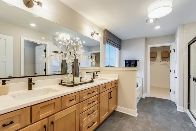 10892 Chadsey Circle, Huntley, IL 60142