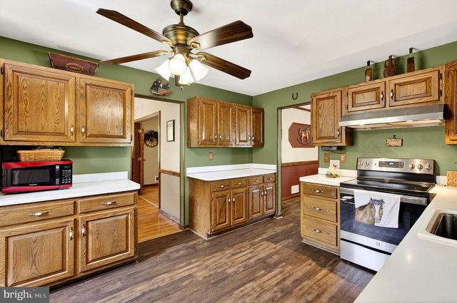 115 FAIRVIEW DR, Branchburg, NJ 08853