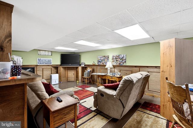 115 FAIRVIEW DR, Branchburg, NJ 08853