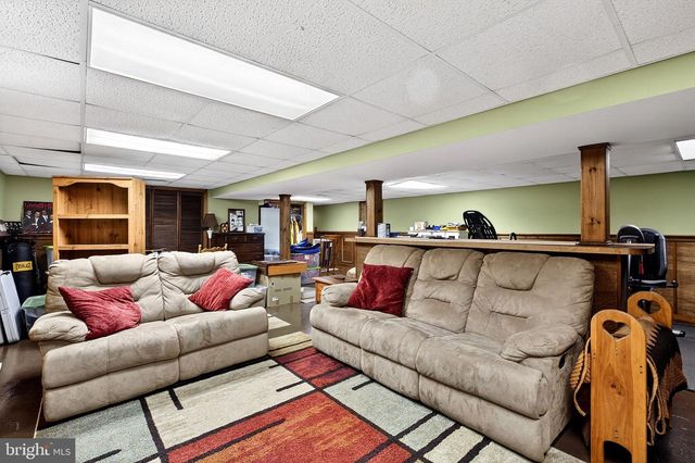 115 FAIRVIEW DR, Branchburg, NJ 08853