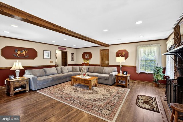 115 FAIRVIEW DR, Branchburg, NJ 08853