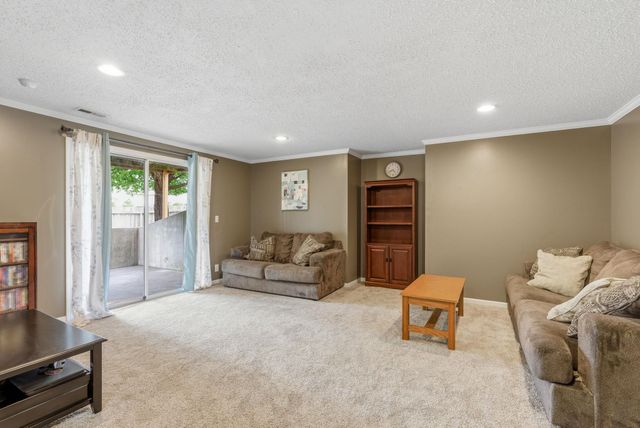 1412 Clubhouse Ct., Andover, KS 67002