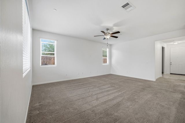 2914 S Clark Street, Visalia, CA 93292