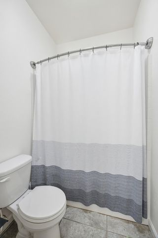 2914 S Clark Street, Visalia, CA 93292