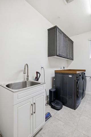 2914 S Clark Street, Visalia, CA 93292