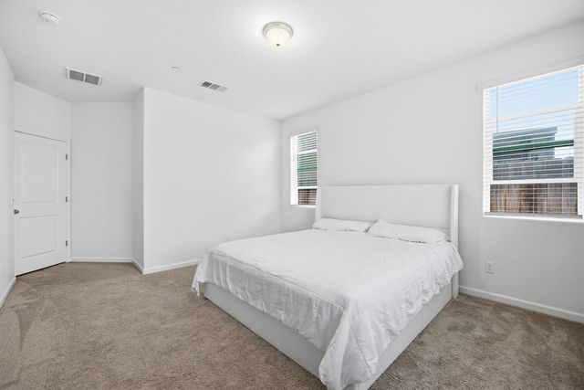 2914 S Clark Street, Visalia, CA 93292