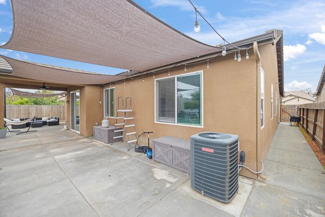 2914 S Clark Street, Visalia, CA 93292