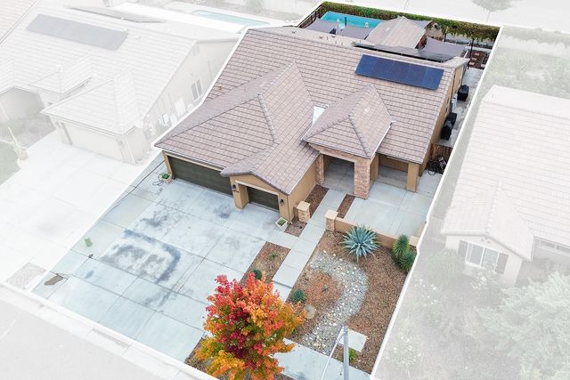 2914 S Clark Street, Visalia, CA 93292