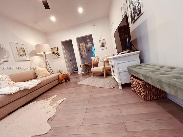 1227 Euclid Ave 7, Miami Beach, FL 33139