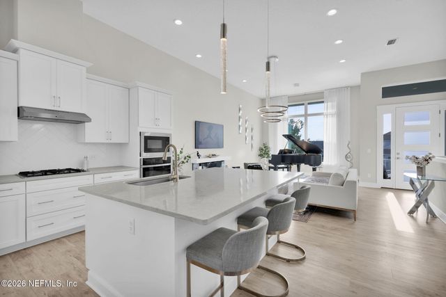 401 CRESTVIEW Drive, Ponte Vedra, FL 32081