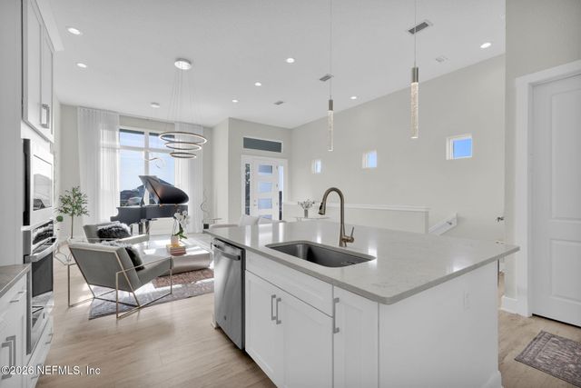 401 CRESTVIEW Drive, Ponte Vedra, FL 32081