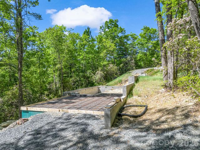 352 Big Hill Road, Brevard, NC 28712