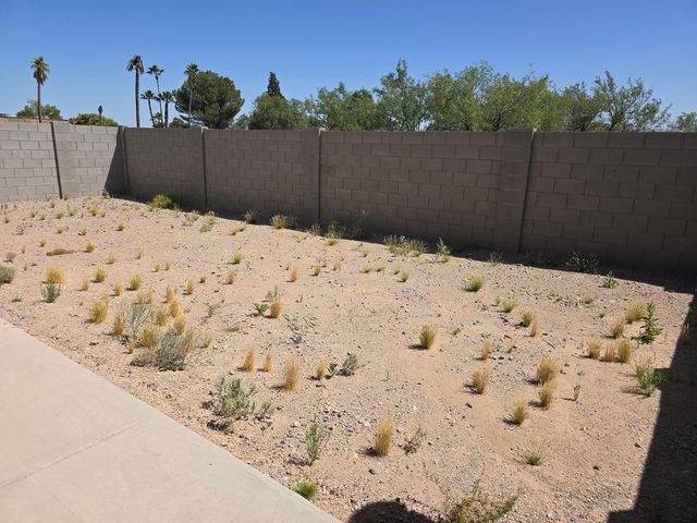 737 Dylan Court, Wickenburg, AZ 85390