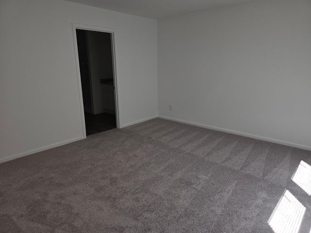 737 Dylan Court, Wickenburg, AZ 85390