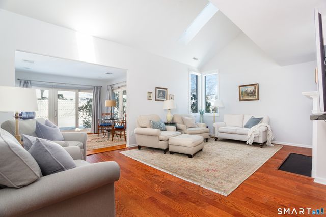 310 Lansdowne Road 310, Westport, CT 06880